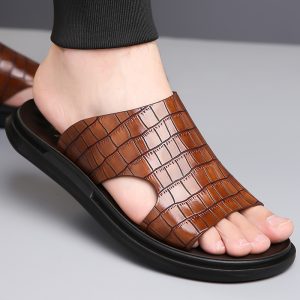 Men's New Summer Slippers, Breathable, Casual, Outdoor, Soft Leather, One-Line Outer Wear, Soft Sole, Genuine Leather, Non-Slip and Waterproof